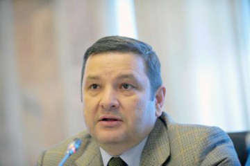 Legea privind securitatea cibernetică, respinsă de deputaţi